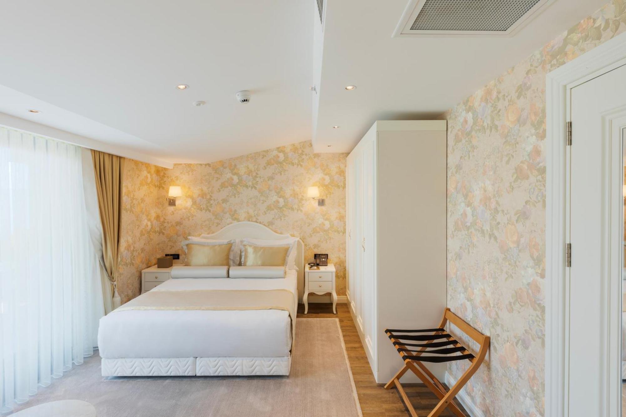 Hallmark Hotel & Spa Istambul Exterior foto